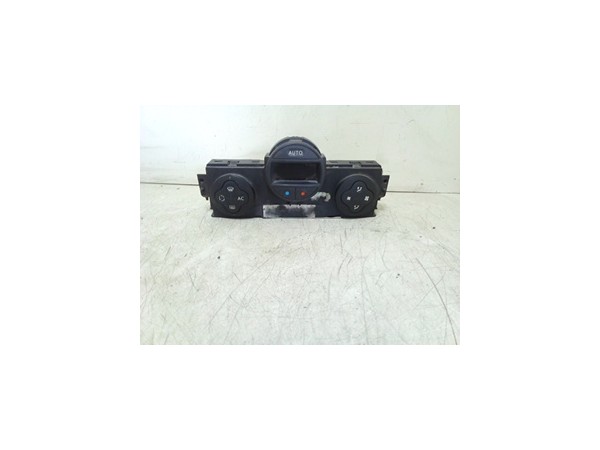 BLOCCO COMANDO CLIMATIZZAZIONE RENAULT MEGANE 1A SERIE (03/99-06/03) K4M706 7701048355