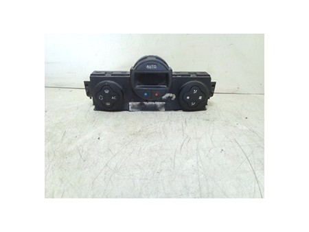 BLOCCO COMANDO CLIMATIZZAZIONE RENAULT MEGANE 1A SERIE (03/99-06/03) K4M706 7701048355