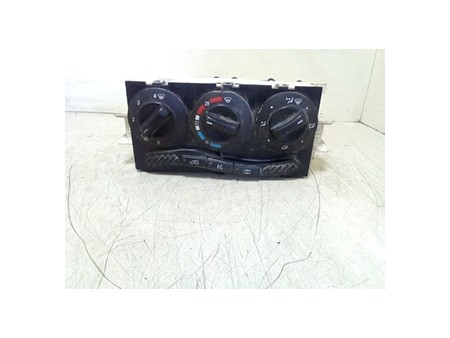 BLOCCO COMANDO CLIMATIZZAZIONE C/A/C MERCEDES-BENZ CLASSE A (W168) (03/01-06/04) 668942 A1688302285