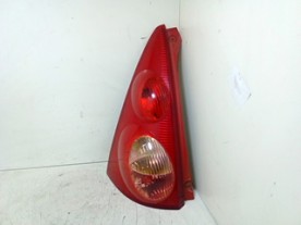 FANALE POST. SX. PEUGEOT 107 (06/05-) 1KR 6350X6