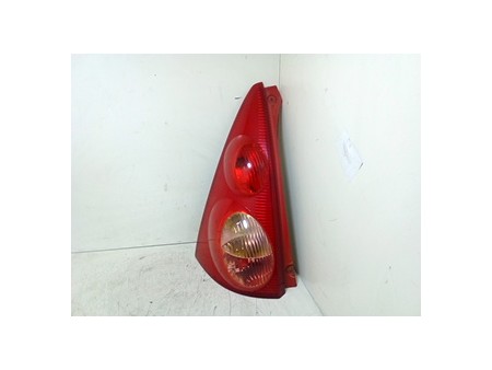 FANALE POST. SX. PEUGEOT 107 (06/05-) 1KR 6350X6