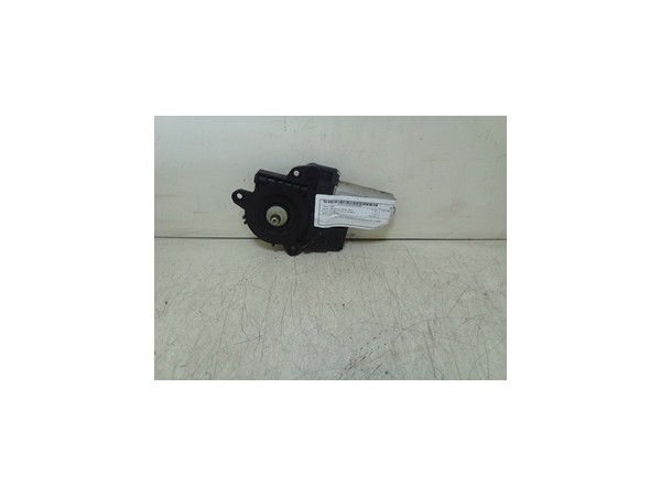 MOTORINO ALZACRISTALLO PORTA ANT. SX. FIAT CROMA (2T) (04/05-10/07) 939A4000 71740205