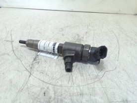 INIETTORE DIESEL PEUGEOT 208 (01/12-11/15) 9H06 1980S5