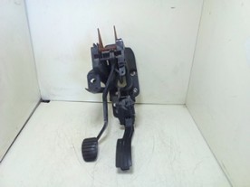 PEDALIERA COMPL. SMART FORFOUR (W453) (07/14-) H4D NB5382136009002