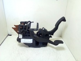 PEDALIERA COMPL. SMART FORFOUR (W453) (07/14-) H4D NB5382136009002