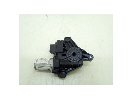 MOTORINO ALZACRISTALLO PORTA ANT. SX. MERCEDES-BENZ CLASSE B (T246) (09/11-06/19) K9K A2469065100