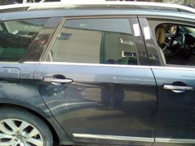 PORTA POST. DX. CITROEN C5 (X7) (02/08-) RHR 9008R9