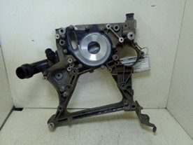 SUPPORTO POMPA ACQUA MERCEDES-BENZ CLASSE GLC COUPÉ (C253) 651921 NB3243013092001
