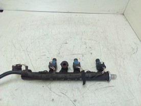 INIETTORE FIAT PUNTO (2U) (07/03-01/07) 188A5000 71716957
