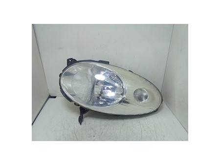 PROIETTORE SX. NISSAN MICRA (K11E) (09/00-01/03)  B60601F511