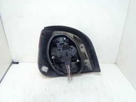FANALE POST. DX. RENAULT SCENIC (03/99-05/03)  7700428055