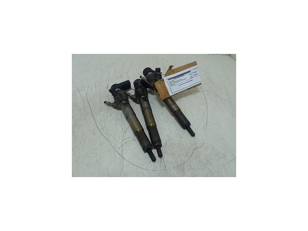 INIETTORE DIESEL NISSAN JUKE (F15E) (10/10-12/18) K9K NB4954015042005