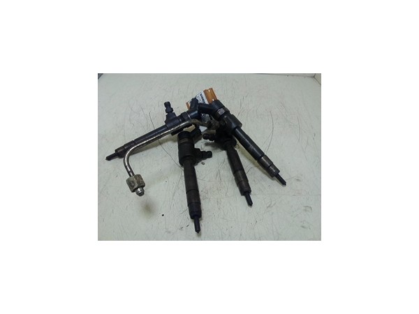 INIETTORE DIESEL OPEL ZAFIRA (A05) (06/05-) Z19DT 93186428