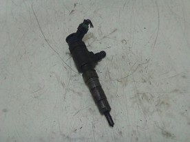 INIETTORE DIESEL PEUGEOT 208 (01/12-11/15) 9H06 1980S5