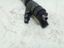 INIETTORE DIESEL MERCEDES-BENZ CLASSE C (W/S202) (06/93-04/02 611960 A6110700587