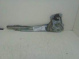 ALZACRISTALLO PORTA POST. DX. TOYOTA YARIS (03/99-11/05)     (JPP) 1NDTV 6983052020