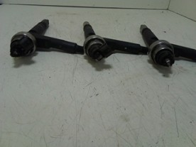INIETTORE DIESEL OPEL MERIVA (X03) (03/03-12/10) Z17DT 98433634
