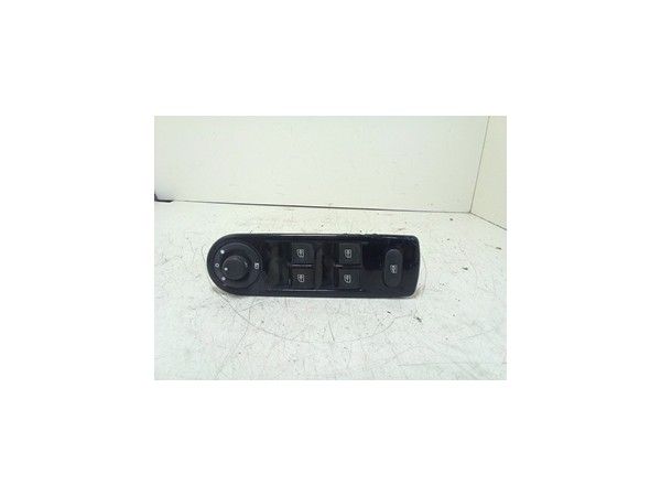 BLOCCO COMANDI ALZACRISTALLI RENAULT CLIO 4A SERIE (07/12-12/16)  254118044R