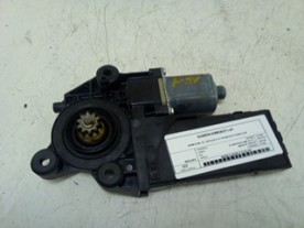 MOTORINO ALZACRISTALLO PORTA ANT. SX. RENAULT SCENIC 3A SERIE (04/09-10/13) K9KJ8 807313653R