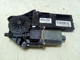 MOTORINO ALZACRISTALLO PORTA ANT. SX. RENAULT SCENIC 3A SERIE (04/09-10/13) K9KJ8 807313653R