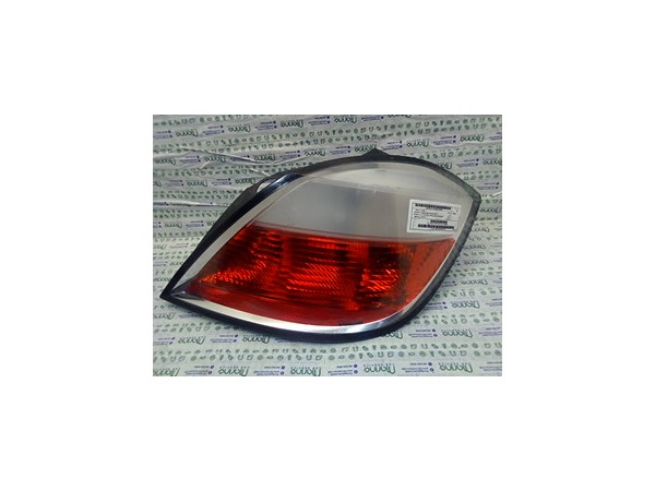 FANALE POST. HELLA DX. OPEL ASTRA (A04) (01/04-03/11) Z17DTH 93190305