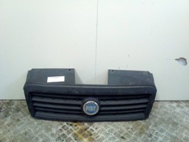 GRIGLIA FIAT DOBLO (3V) (11/09-04/15) 263A2000 735509440