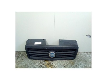 GRIGLIA FIAT DOBLO (3V) (11/09-04/15) 263A2000 735509440