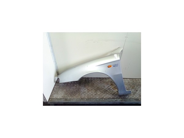PARAFANGO ANT. SX. ALFA ROMEO 147 (W8) (08/00-01/06) AR37203 46547315
