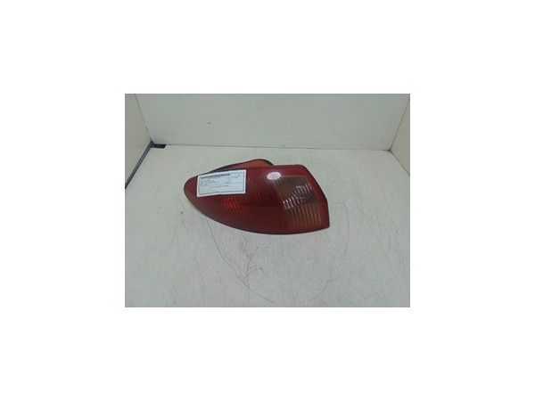 FANALE POST. PARTE EST. SX. ALFA ROMEO 147 (W8) (08/00-01/06) AR37203 46556349