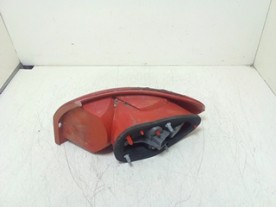 FANALE POST. PARTE EST. SX. ALFA ROMEO 147 (W8) (08/00-01/06) AR37203 46556349