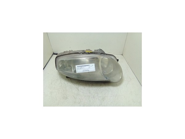 PROIETTORE DX. ALFA ROMEO 147 (W8) (08/00-01/06) 937A2000 46826194