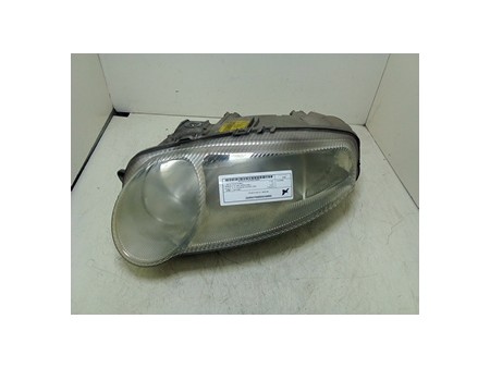 PROIETTORE SX. ALFA ROMEO 147 (W8) (08/00-01/06) 937A2000 46826196
