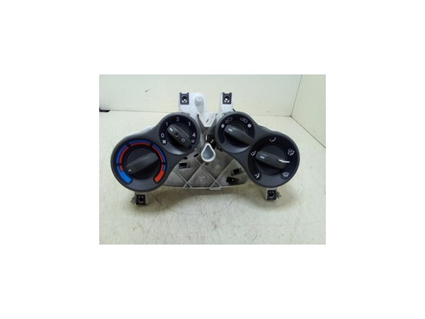 BLOCCO COMANDO CLIMATIZZAZIONE FIAT PANDA (2Q) (09/03-12/10) 188A4000 77362520