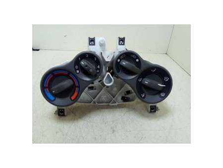 BLOCCO COMANDO CLIMATIZZAZIONE FIAT PANDA (2Q) (09/03-12/10) 188A4000 77362520