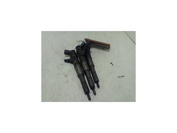 INIETTORE DIESEL BMW SERIE 3 (E46) (09/01-09/05) 204D4 13537789661
