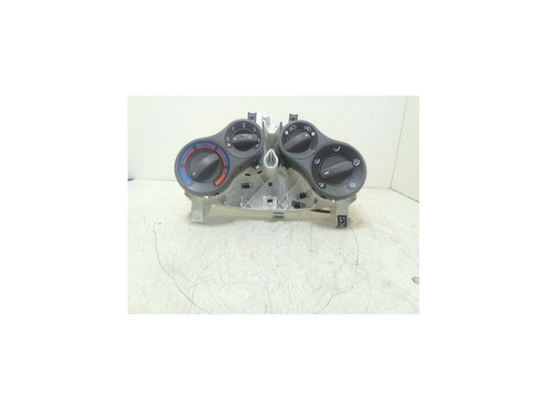 BLOCCO COMANDO CLIMATIZZAZIONE FIAT PANDA (2Q) (09/03-12/10) 188A4000 77362520