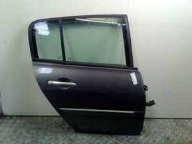 PORTA POST. DX. RENAULT MEGANE 2A SERIE (09/02-02/06) K9K722 7751473734