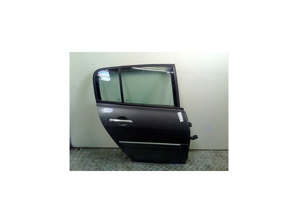 PORTA POST. DX. RENAULT MEGANE 2A SERIE (09/02-02/06) K9K722 7751473734