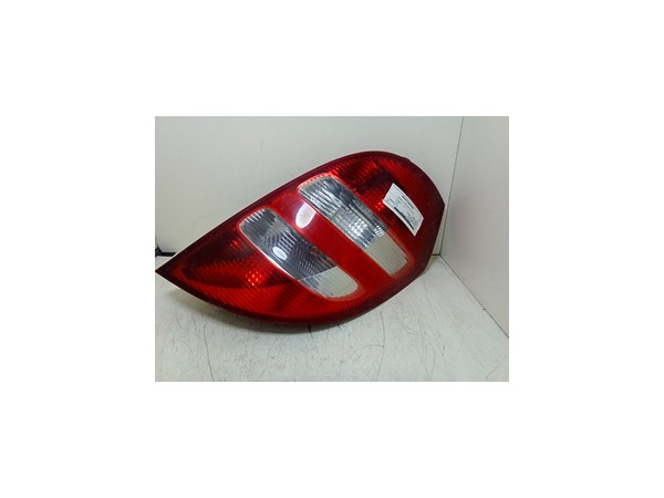 FANALE POST. P/AVANTGARDE DX. MERCEDES-BENZ CLASSE A (W/C169) (07/04-04/13 640940 A1698201064