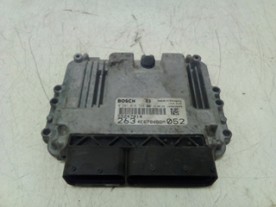 CENTRALINA INIEZIONE FIAT DOBLO (3V) (11/09-04/15) 843A1000 51917388