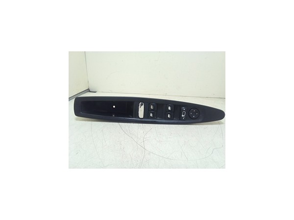 BLOCCO COMANDI ALZACRISTALLI E RETROVISO CITROEN C4 (11/04-10/10) ET3J4 6554NP