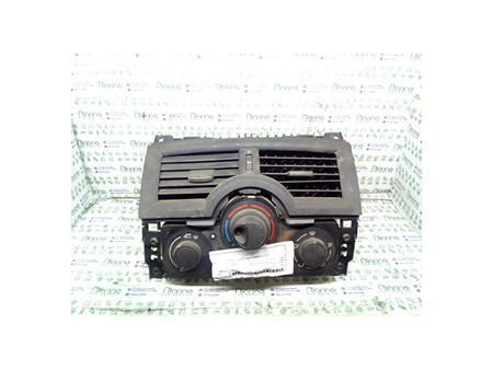 BLOCCO COMANDO CLIMATIZZAZIONE RENAULT MEGANE 2A SERIE (09/02-02/06) K9K722 7701055146