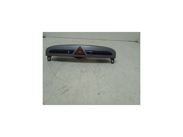 PULSANTIERA CRUSCOTTO CENTRALE PEUGEOT 308 (08/07-03/14) 9HX NBA030017033020