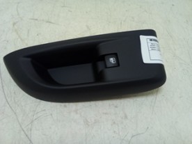 BLOCCO COMANDI ALZACRISTALLI DX ALFA ROMEO TONALE (03/22-) 46346020 NB3721001052003DX