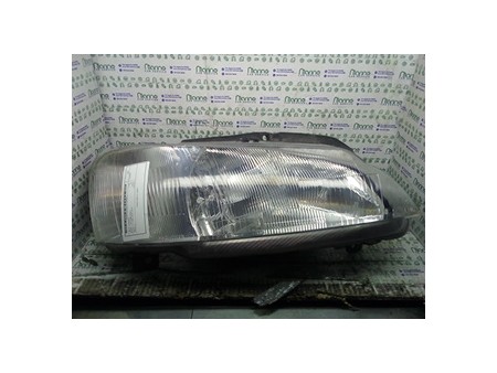 PROIETTORE DX. PEUGEOT 106 (03/96-04/04)  6205P4
