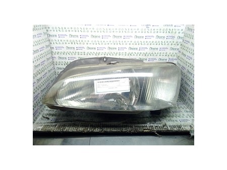 PROIETTORE SX. PEUGEOT 106 (03/96-04/04)  6204P4