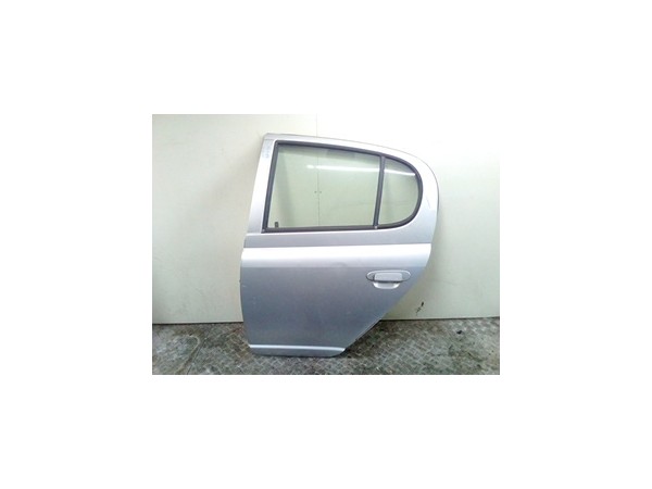 PORTA POST. SX. TOYOTA YARIS (10/01-11/05)     (FRP) 1SZFE 670040D090