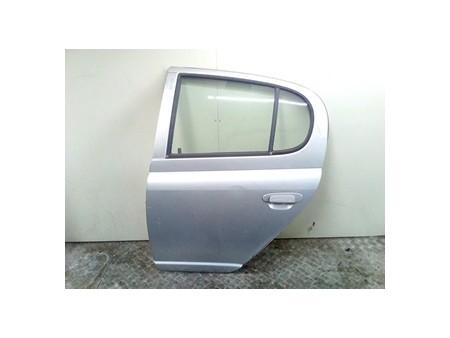 PORTA POST. SX. TOYOTA YARIS (10/01-11/05)     (FRP) 1SZFE 670040D090
