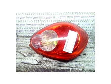FANALE POST. SX. TOYOTA AYGO 1A SERIE (04/05-10/14) 1KRFE 815610H070