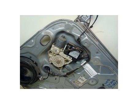 MOTORINO ALZACRISTALLO PORTA POST. DX. FORD FOCUS (CAP) (11/04-06/08) HHDA 1430373
